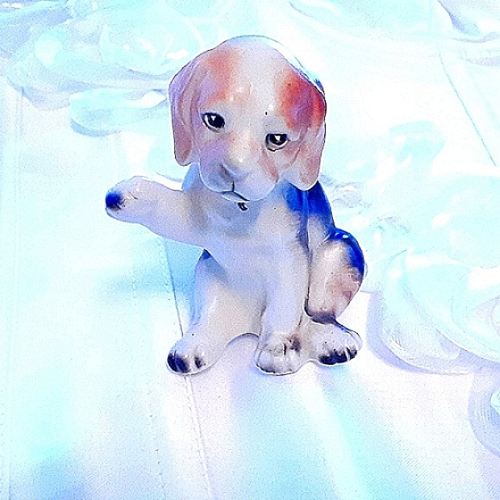 Japan Porcelain Vintage Beagle Dog Puppy Figurine